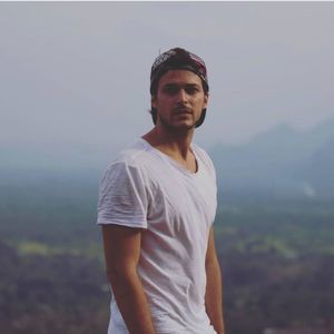 Meet your Posher, Daniel